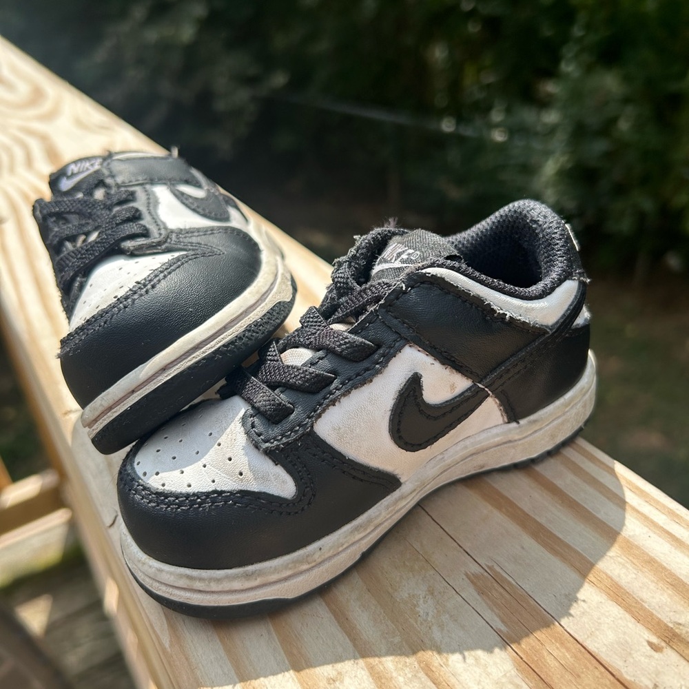 Nike Kids Black and White Sneakers
